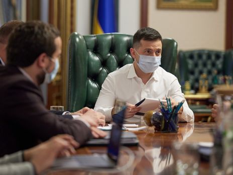 Зеленский 2 февраля ввел в действие решение СНБО о санкциях