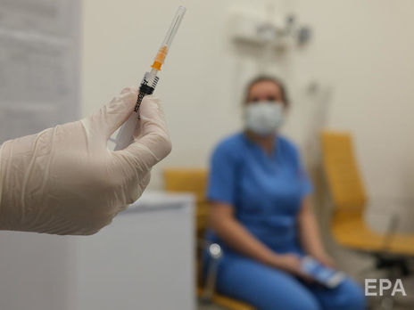 Украинских медиков обучат проводить вакцинацию населения от COVID-19