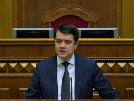 Разумков рассказал, зачем записал ролик о начале новой сессии Рады и готовится ли он к выборам