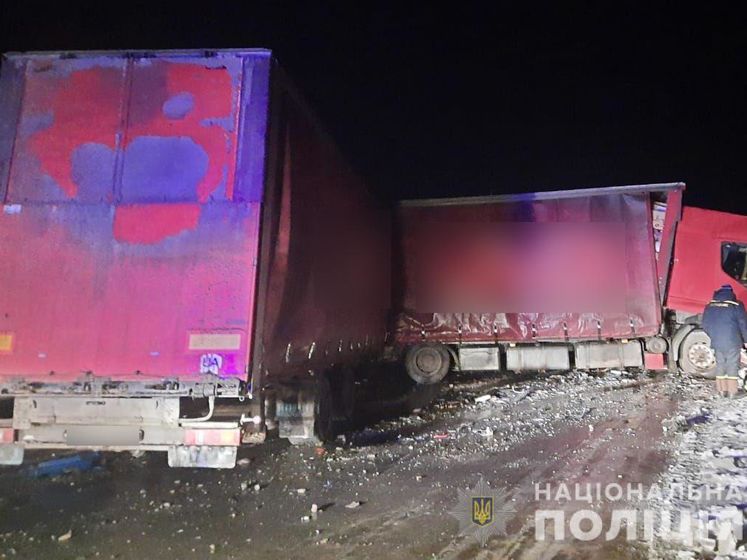 У Полтавській області зіткнулися дві вантажівки, загинули водії