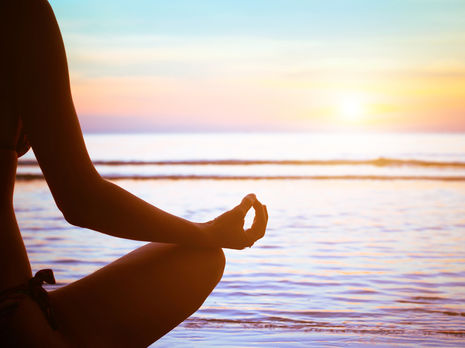 Серед українців зменшився показник напруженості – опитування