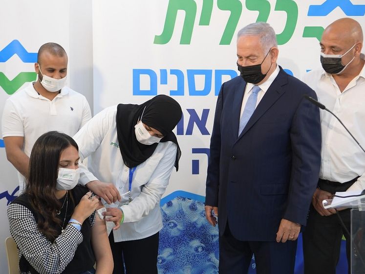 В Израиле от коронавируса вакцинировали около четверти населения