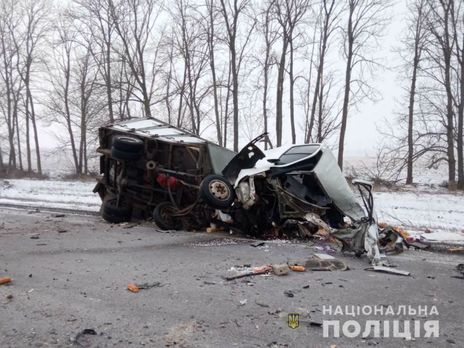 В Харьковской области столкнулись грузовики Renault и 