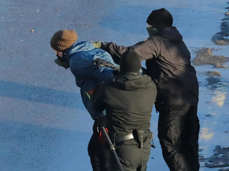 В Беларуси милиция задержала лыжников, обвинив в проведении несанкционированной акции