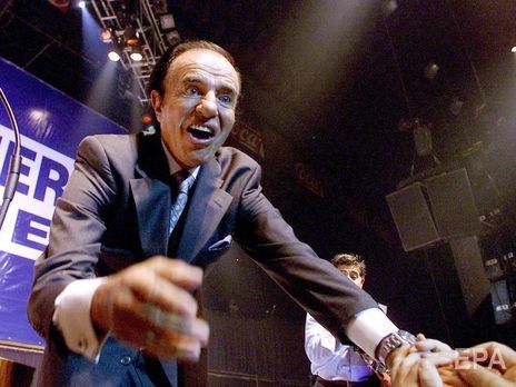 В Аргентині помер колишній президент Карлос Менем