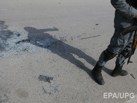В Кабуле люди в военной форме напали на мечеть: 14 погибших, 30 раненых