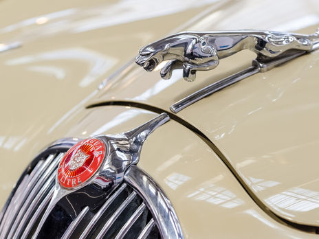 Jaguar планує перейти на виробництво електромобілів