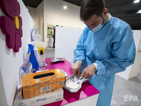 Поименные списки для первого этапа вакцинации от COVID-19 сформированы, большинство медиков готовы к процедуре – Минздрав