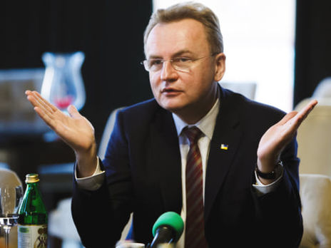 Садовый заявил, что Львов готов принять 100 пациентов из Ивано-Франковска, где закончились койки для больных COVID-19