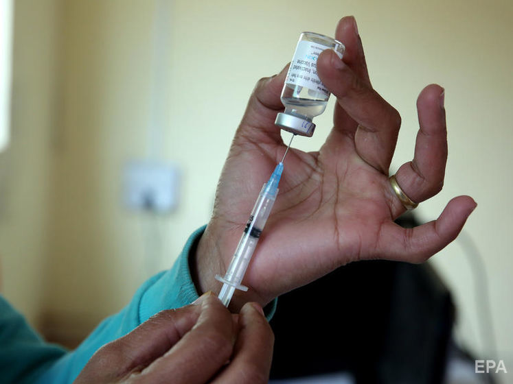 В США две женщины переоделись старушками, чтоб получить вакцину от коронавируса