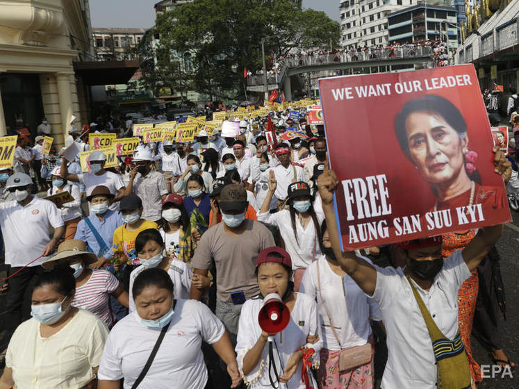 США вживуть рішучих заходів проти збройних сил М'янми, які влаштували переворот – Блінкен