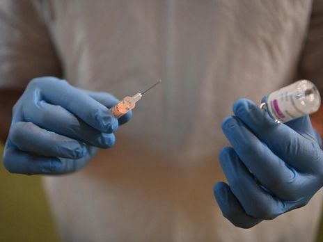 Зеленский рассказал, что постоянно спорит со Степановым из-за поставки вакцины против COVID-19