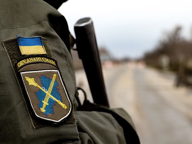 Утром 23 февраля на Донбассе погиб украинский военнослужащий, еще один получил ранения – штаб ООС