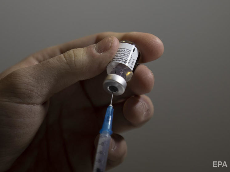Дані про вакцинацію проти коронавірусу будуть заносити в електронну систему охорони здоров'я, що дасть змогу отримати довідки про щеплення – Ляшко
