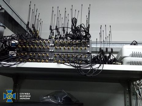 СБУ припинила діяльність хакерів, які зламували профілі в соцмережах і месенджери чиновників