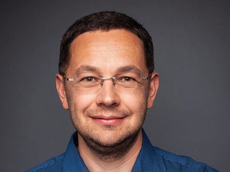 Последние несколько лет продажи алкоголя никак не реагируют на 23 февраля. Украинское общество выплевывает остатки советского прошлого