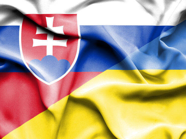Правительство Словакии включило в стратегию внешней политики поддержку курса Украины в НАТО