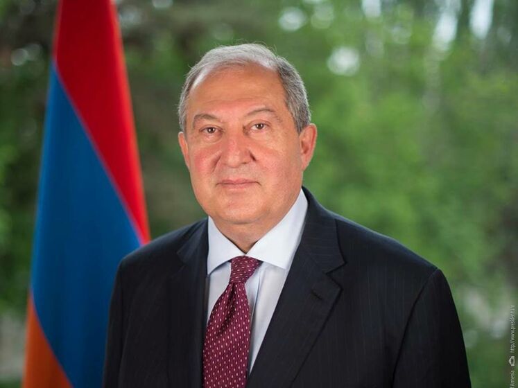 Президент Вірменії відмовив Пашиняну у звільненні глави Генштабу