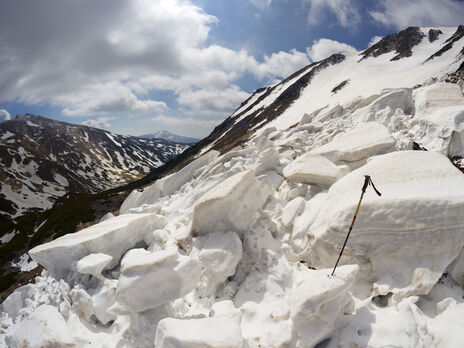 У горах Івано-Франківської області залишається третій рівень сніголавинної небезпеки