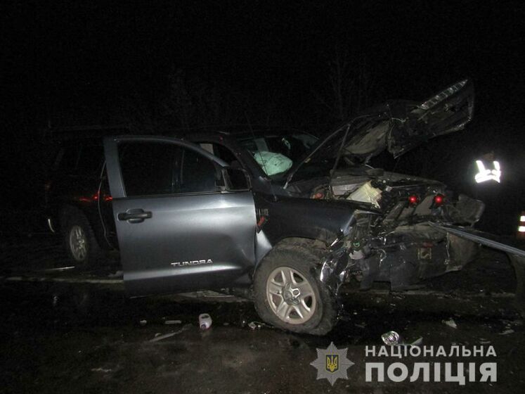 В Запорожской области столкнулись два автомобиля, несколько человек погибли на месте