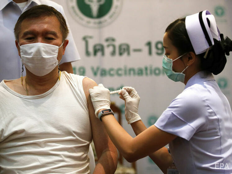 У Таїланді почали вакцинацію проти коронавірусу