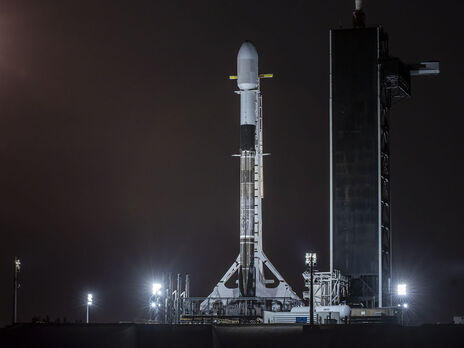SpaceX зупинила запуск чергової серії супутників Starlink за хвилину до старту
