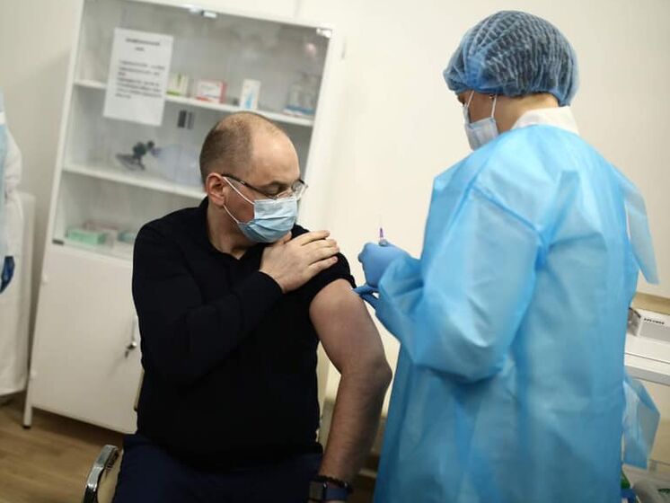 За день на вакцинацію проти коронавірусу записалося понад 44 тис. українців – МОЗ