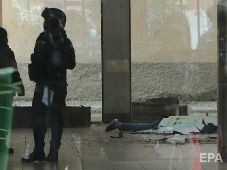 У Болівії семеро студентів загинули через тисняву в університеті