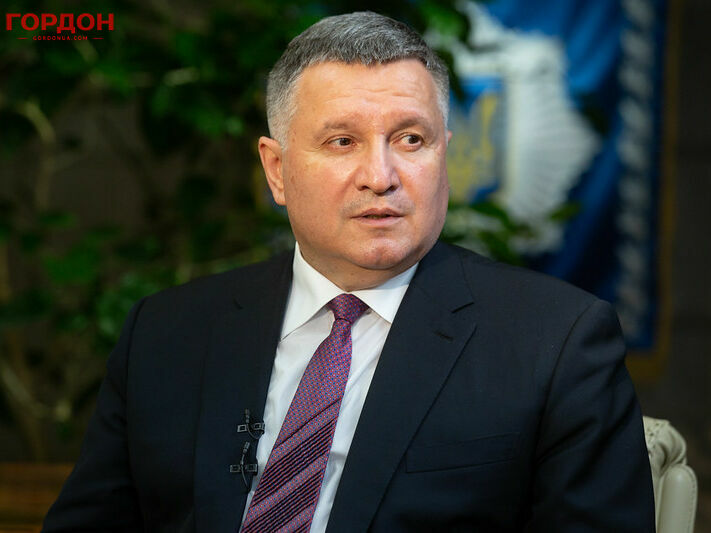 Аваков: На засіданні уряду Яценюка Порошенко зірвав кворум і посприяв тому, щоб не було санкцій проти "труби Медведчука"