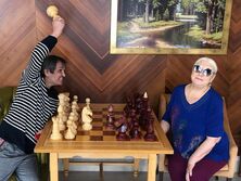 Федосеева-Шукшина через суд сохранила брак с Алибасовым