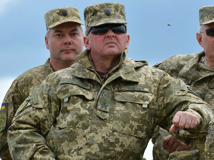 Россияне хотят растянуть силы НАТО от Северного Ледовитого океана до Средиземного моря – Муженко