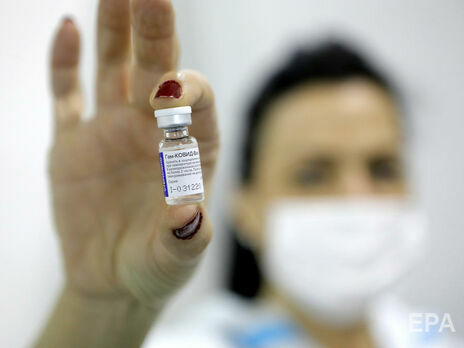 Євросоюз заявив, що не веде переговорів про купівлю російської вакцини проти COVID-19 