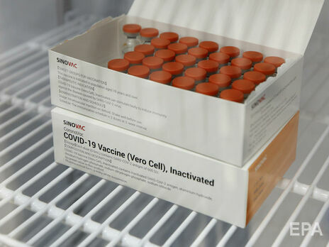 Китайскую вакцину Sinovac планируют привезти до 15 марта – представитель в Украине