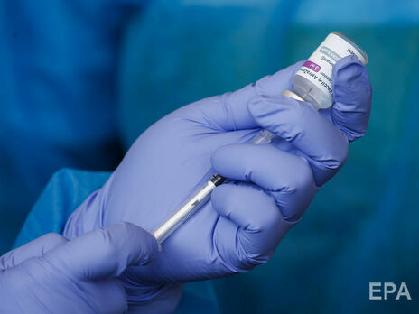 В Австрии частично приостановили вакцинацию AstraZeneca после смерти женщины