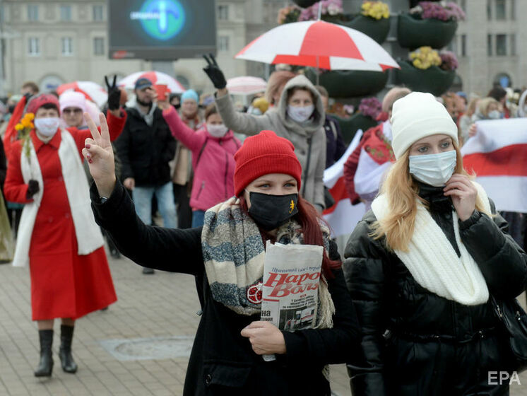 В Беларуси за решеткой по политическим мотивам содержатся 49 женщин – правозащитники