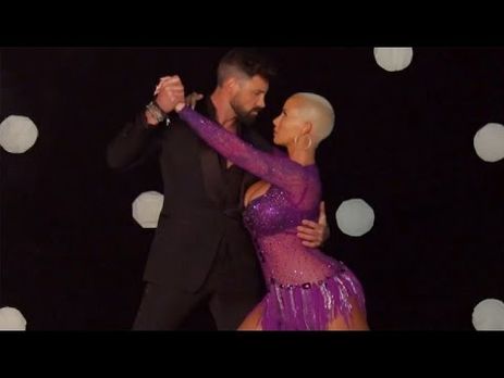 Чмерковский станцевал самбу с Эмбер Роуз. Видео
