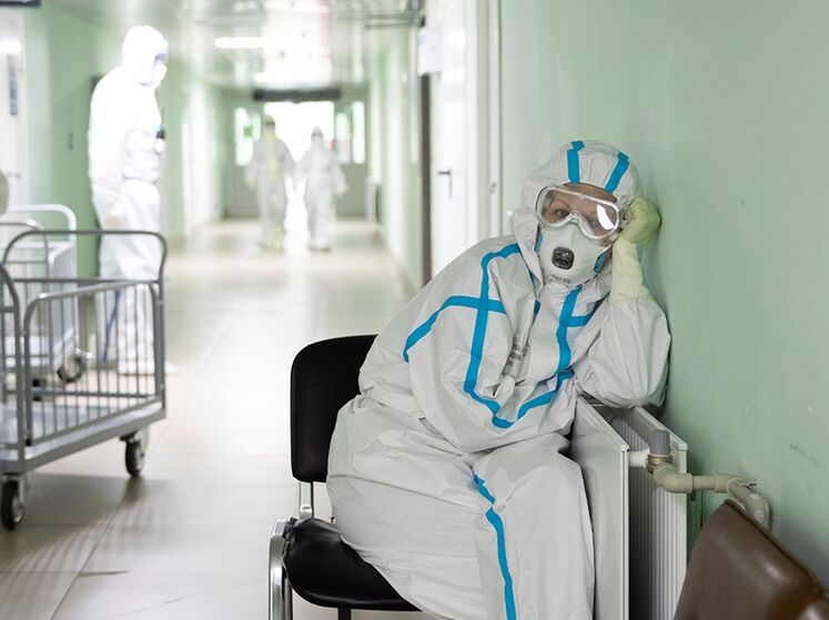 Из-за роста заболеваемости COVID-19 в областной клинической больнице Закарпатья заполнены все палаты интенсивной терапии – главврач