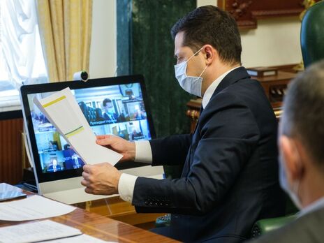 Зеленский: Правильный ответ на COVID-19 – это вакцинация, а не локдаун 