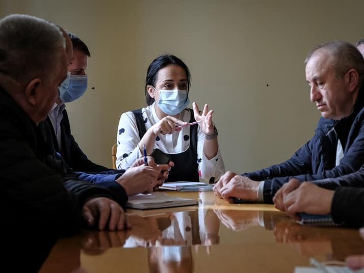 В одной из больниц Черновцов ни один врач не захотел вакцинироваться от коронавируса – облгосадминистрация
