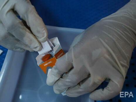 Степанов розповів, коли в Україну прибуде китайська вакцина проти коронавірусу Sinovac