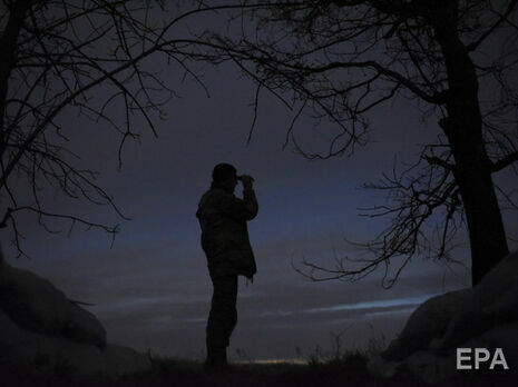 Украинский военный на Донбассе получил осколочное ранение 