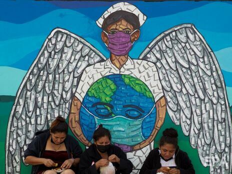 У світі коронавірус підтвердили у 118,6 млн осіб. Щеплення зробили понад 334 млн разів