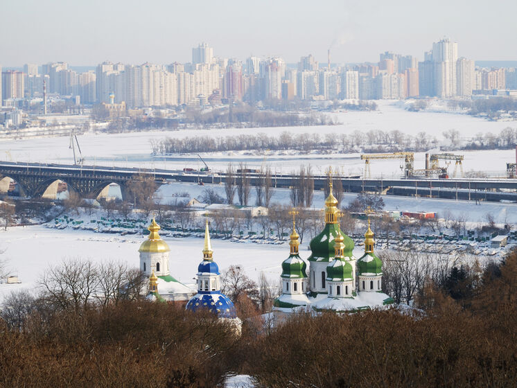 Кличко закликав роботодавців Києва зробити короткий робочий день через сніг і проблеми із транспортом