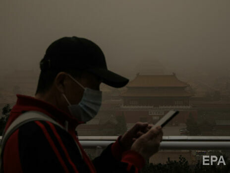 Китай накрила потужна піщана буря. Фоторепортаж