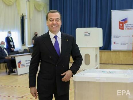Путин назначил Медведева своим заместителем в Совете по науке и образованию