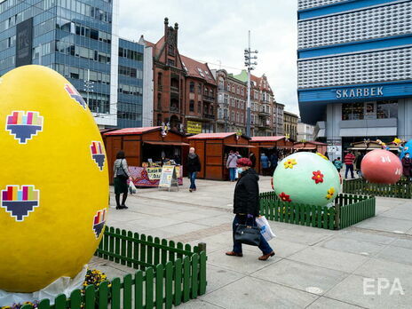 В Польше вводят общенациональный локдаун на три недели. За сутки COVID-19 заболело 25 тыс. человек