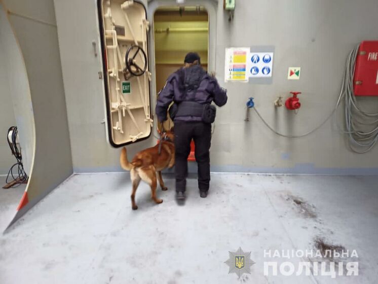В Одесі перевіряли інформацію про мінування судна, яка надійшла на електронну пошту поліції