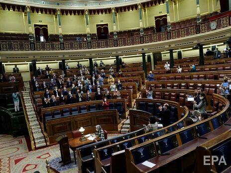 Испания стала шестой страной в мире, где легализовали эвтаназию