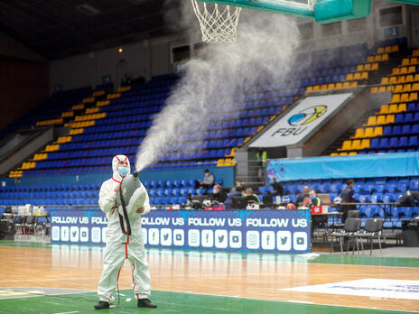 Коронавирус в Украине подтвердили у более 15 тыс. человек за сутки