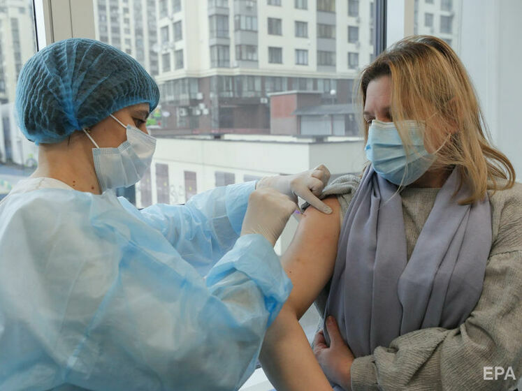 МОЗ внесе у план вакцинації проти COVID-19 зміни для українців, які записалися на щеплення через "Дію" – ОП